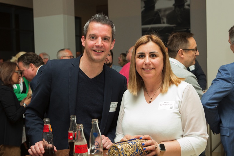 /images/slider-imgs-xs/038_Foto Loeffler_Weconact.jpg